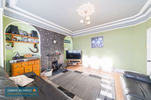 Sitting Room- click for photo gallery